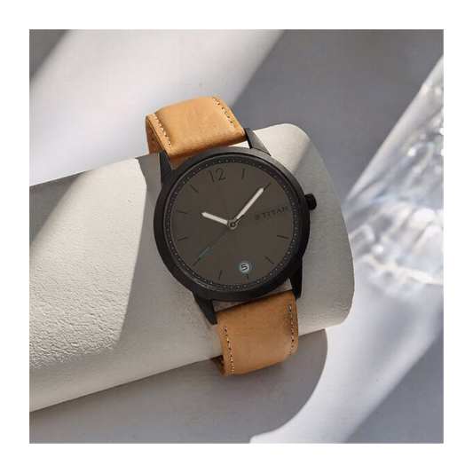 Titan Men's Timeless Style Watch: Refined Anthracite Dial and Lather Strap 1806NL01